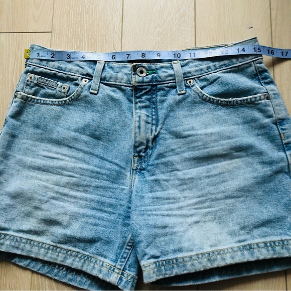 Vintage Tommy Jeans Light Wash Carpenter Shorts Size 7 - Picture 3 of 13